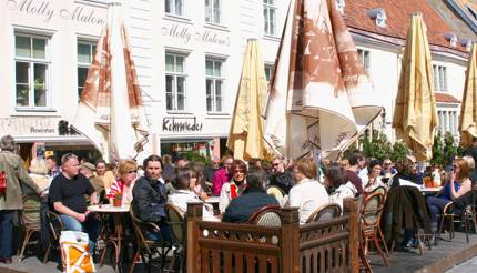 People drinking beer in Tallinn