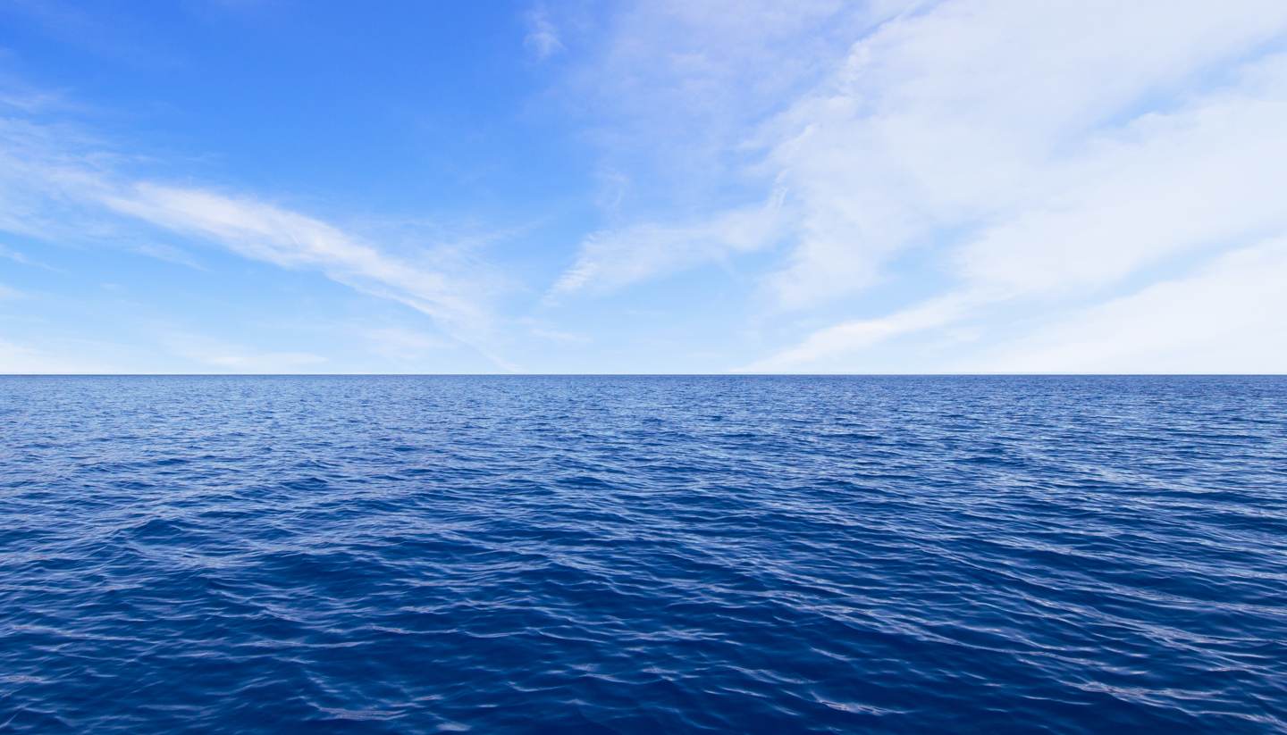 Tuvalu - shu-Ocean-Sky-304259267-TouchingPixel copy