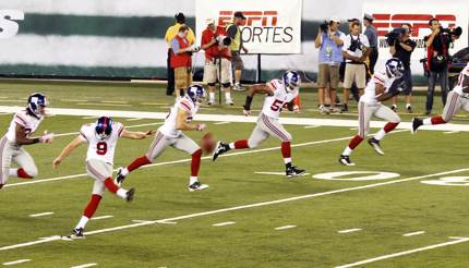 New York Giants playing in the MetLife Stadium